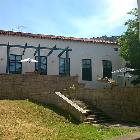 Aldeaduero Rural מלון 4*