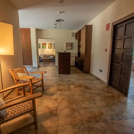 Aldeaduero Rural מלון 4*