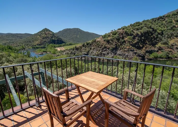 Aldeaduero Rural Hotel